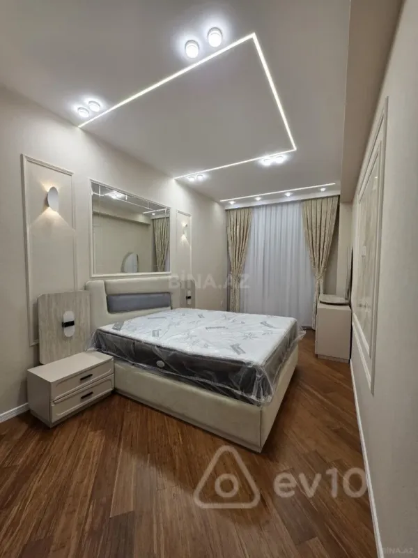 Kirayə verilir 2 otaqlı yeni tikili 70 m²