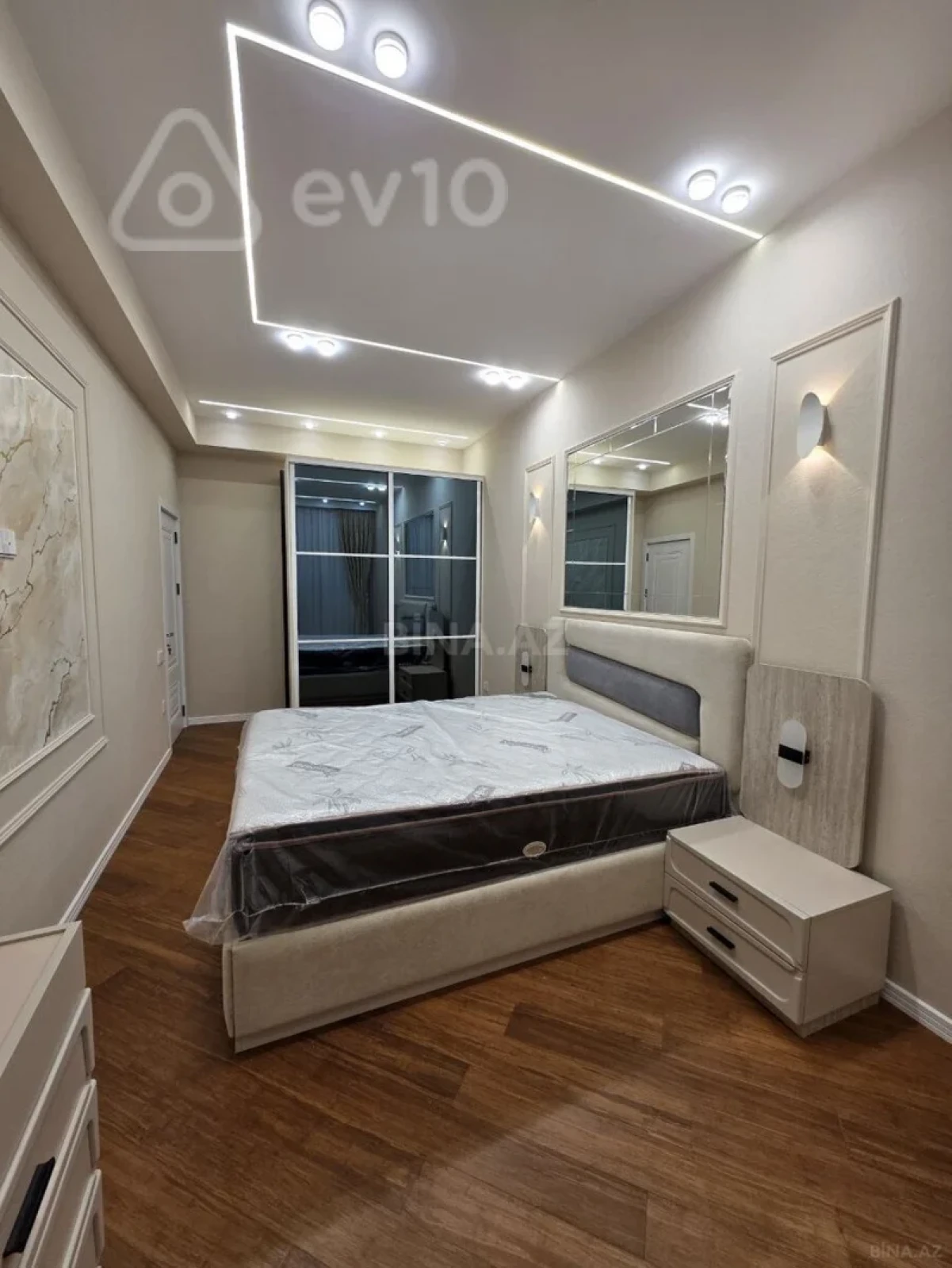 Kirayə verilir 2 otaqlı yeni tikili 70 m²