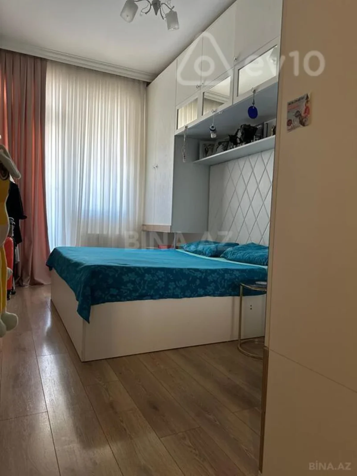 Kirayə verilir 2 otaqlı yeni tikili 60 m²