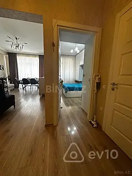 Kirayə verilir 2 otaqlı yeni tikili 60 m²
