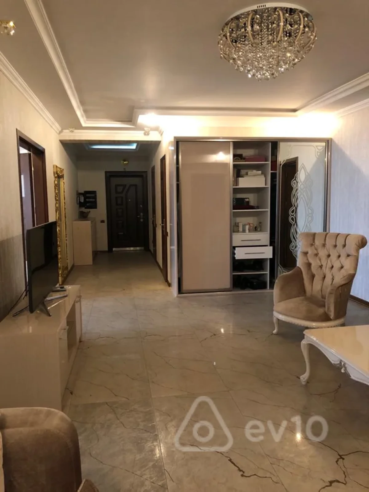 Satılır 5 otaqlı yeni tikili 286 m²