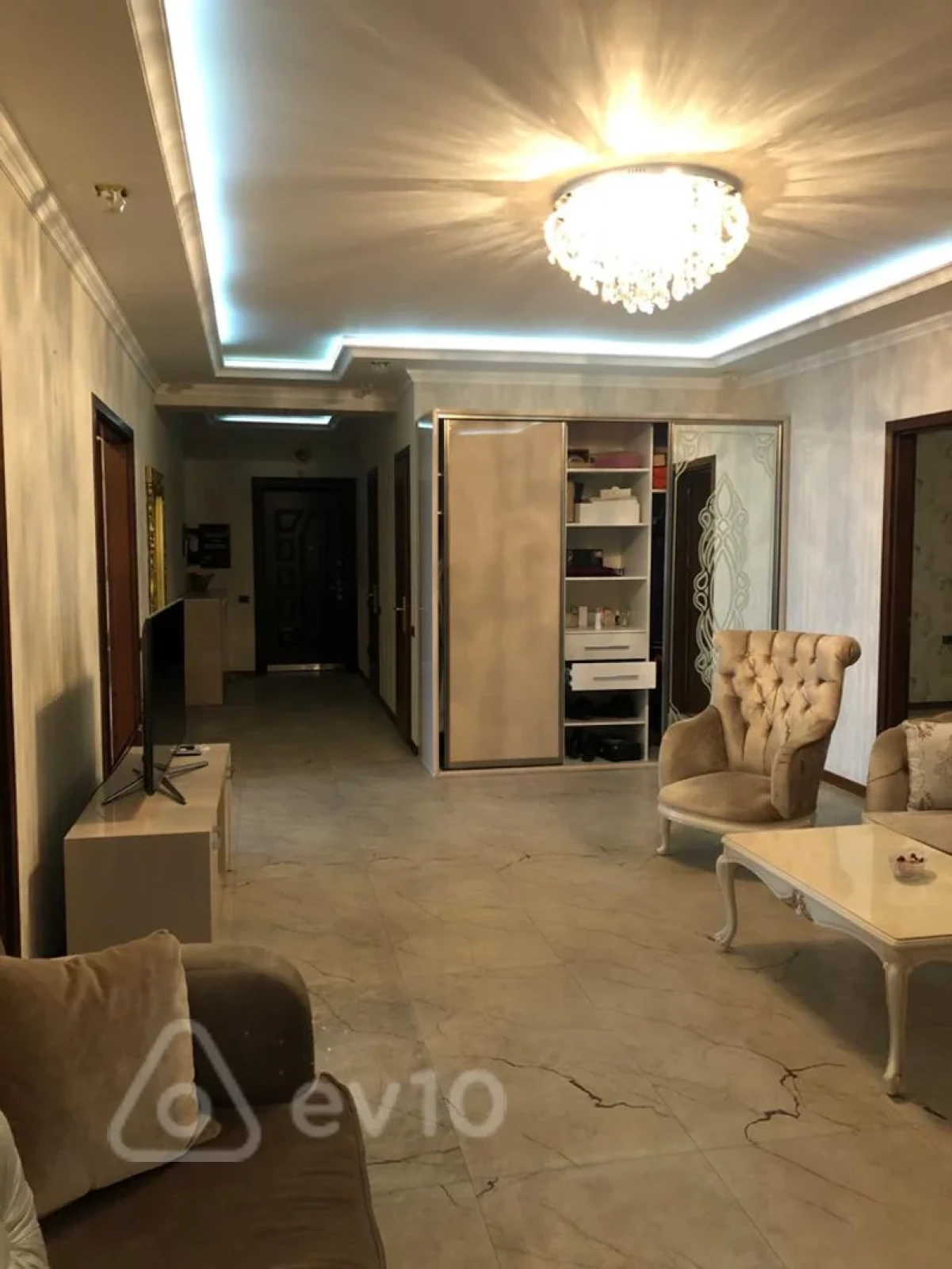 Satılır 5 otaqlı yeni tikili 286 m²