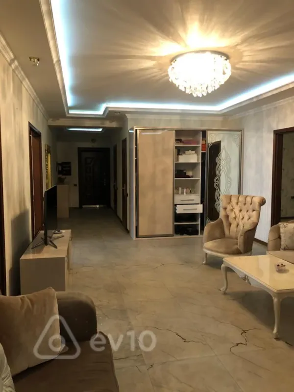 Satılır 5 otaqlı yeni tikili 286 m²