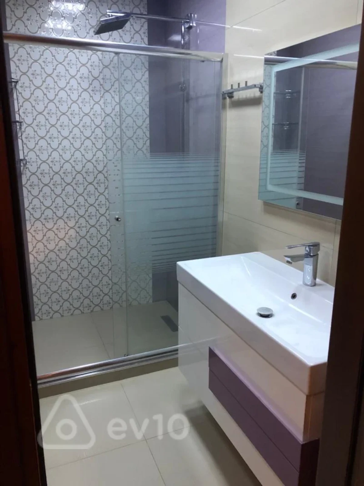 Satılır 5 otaqlı yeni tikili 286 m²