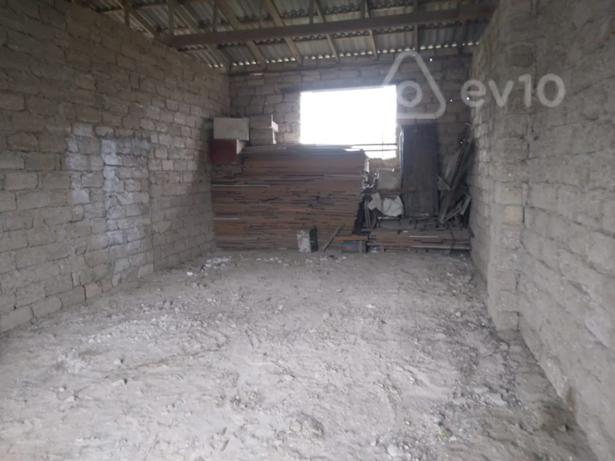 Kirayə verilir mənzil 150 m²