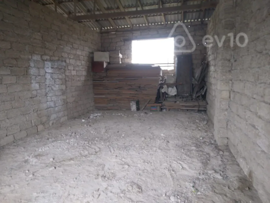 Kirayə verilir mənzil 150 m²