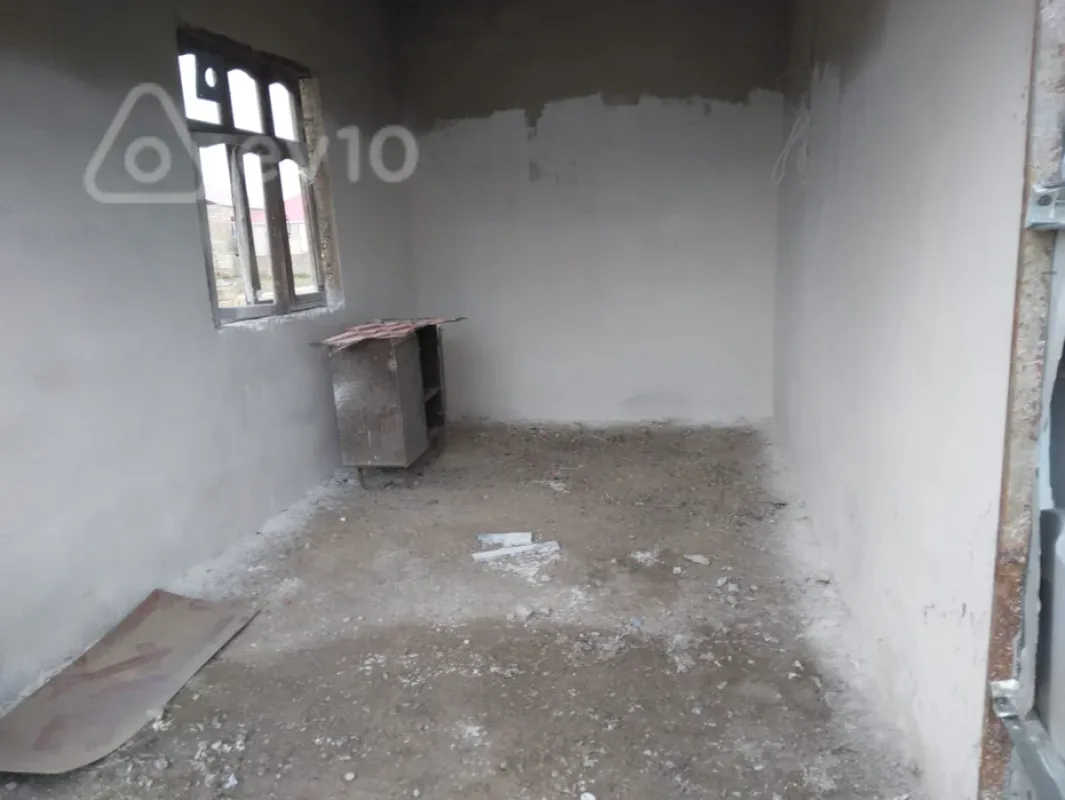 Kirayə verilir mənzil 150 m²