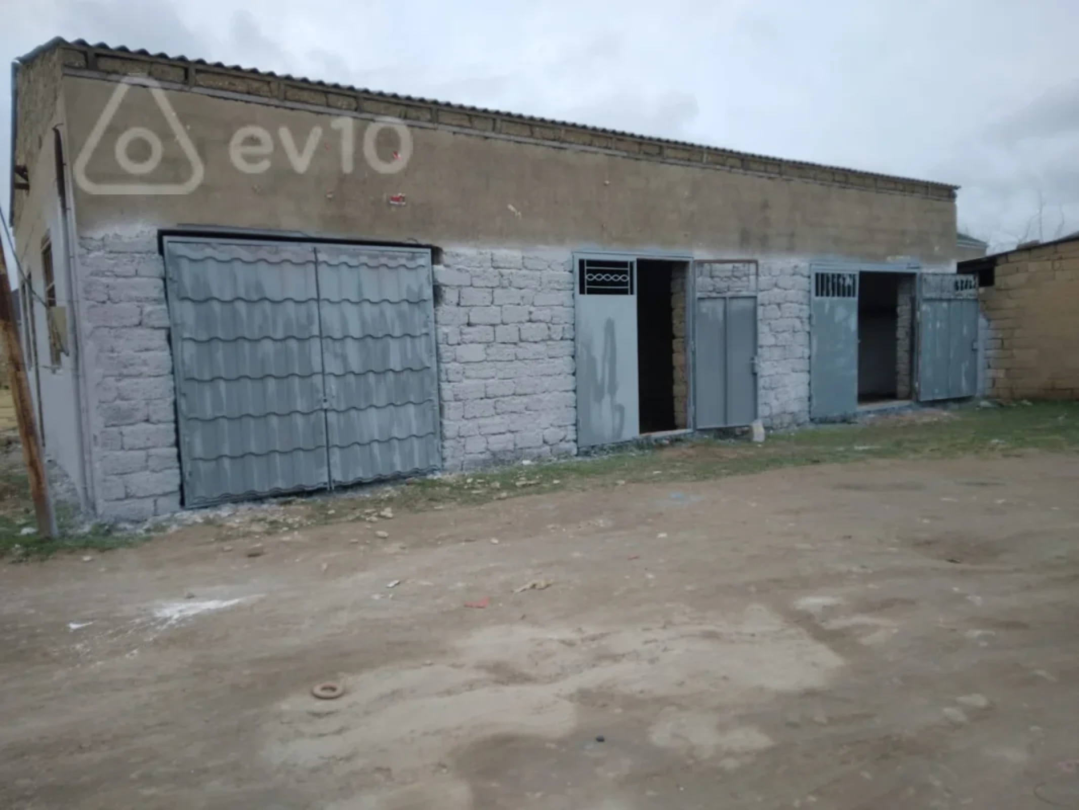 Kirayə verilir mənzil 150 m²