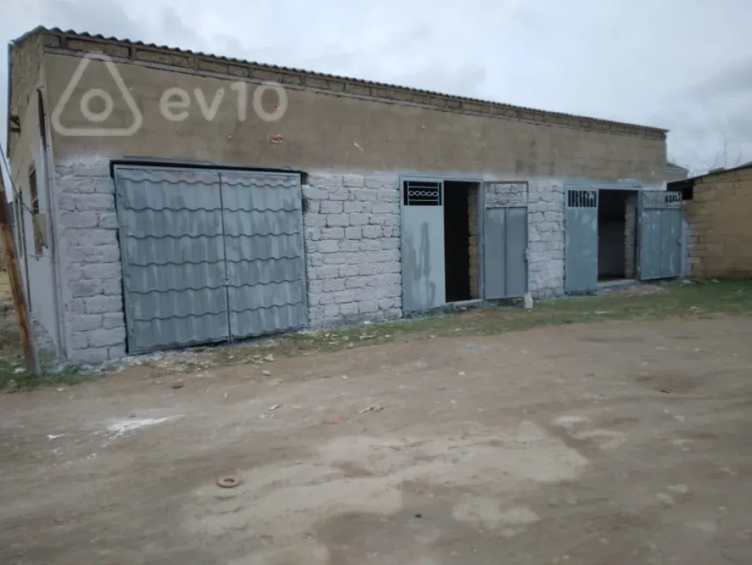 Kirayə verilir mənzil 150 m²