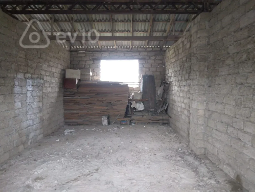 Kirayə verilir mənzil 150 m²