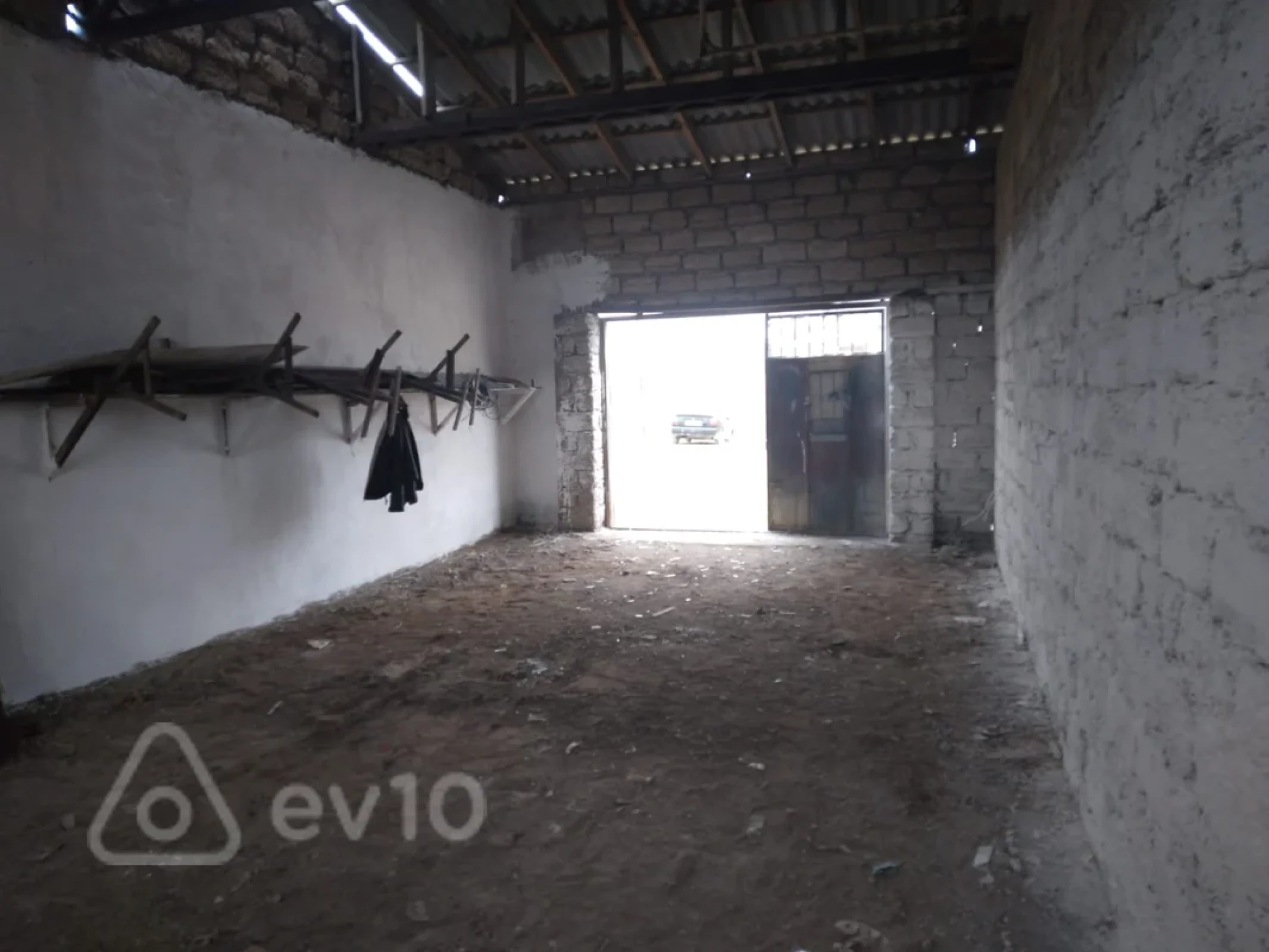 Kirayə verilir mənzil 150 m²