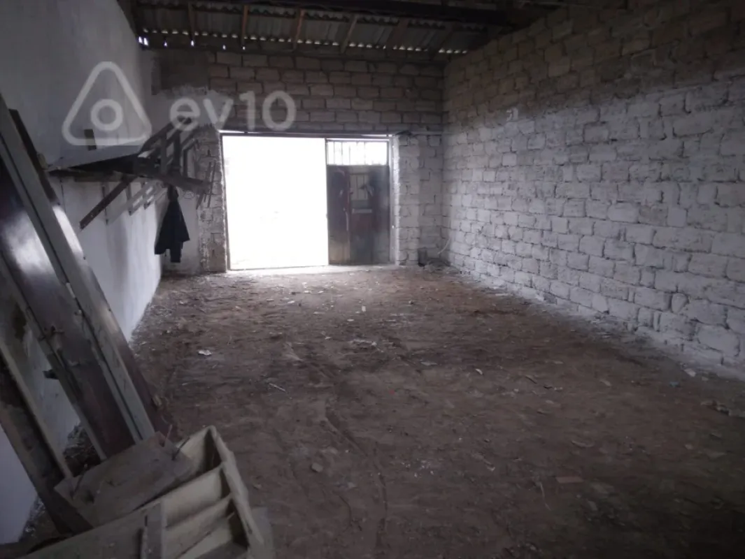 Kirayə verilir mənzil 150 m²