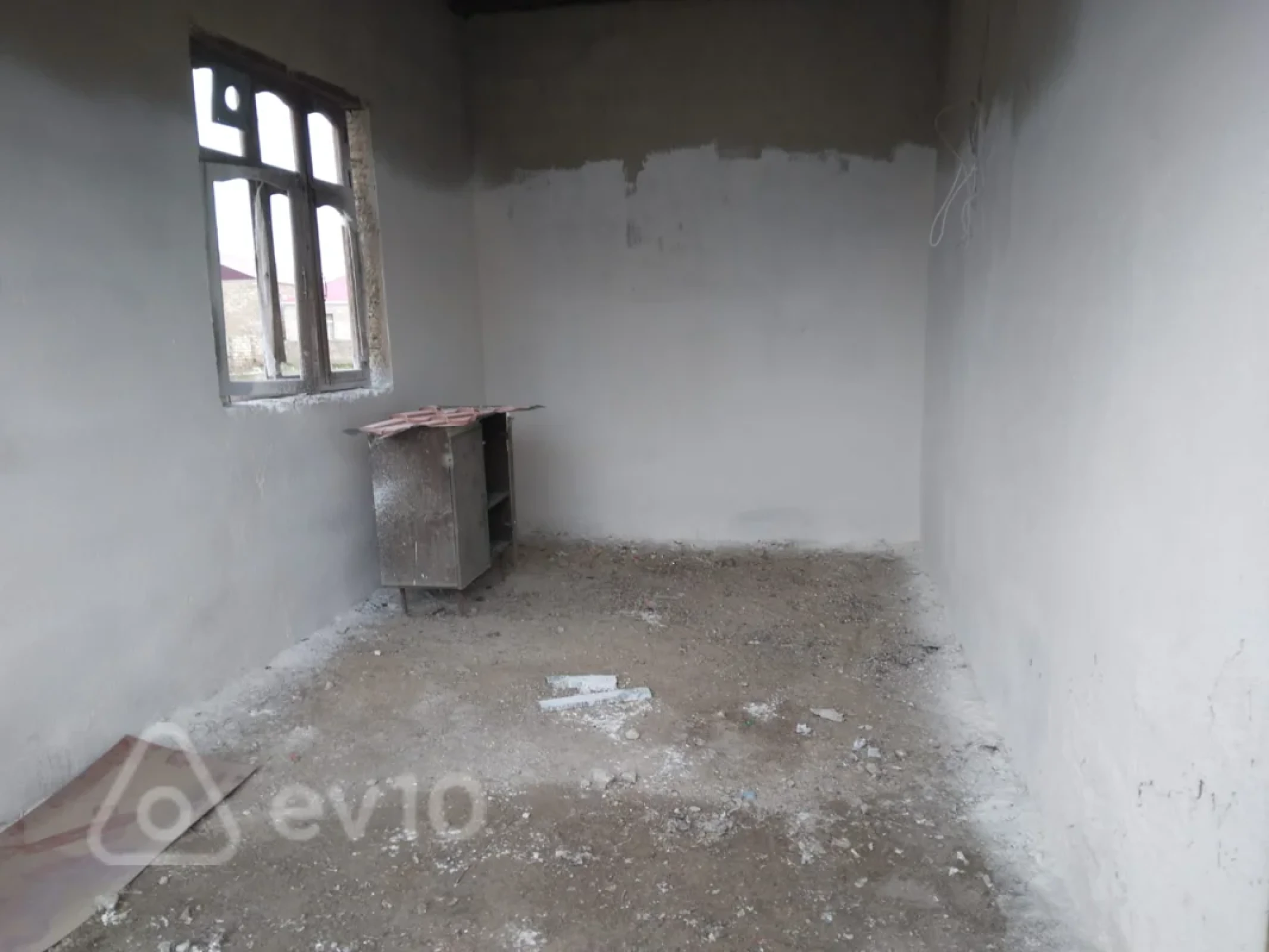 Kirayə verilir mənzil 150 m²