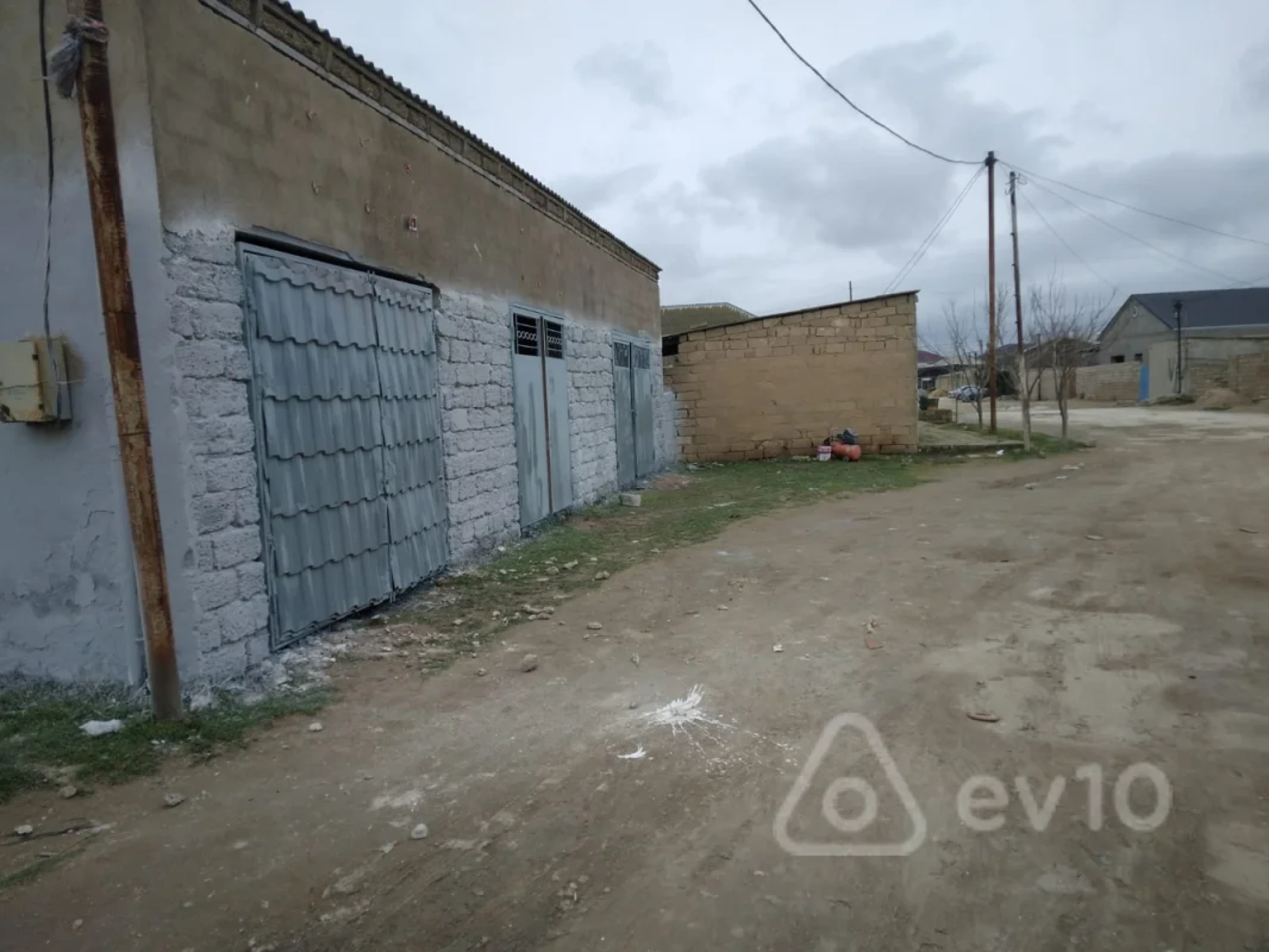 Kirayə verilir mənzil 150 m²