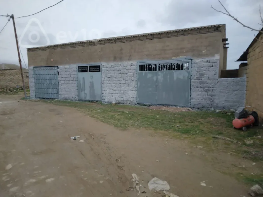 Kirayə verilir mənzil 150 m²