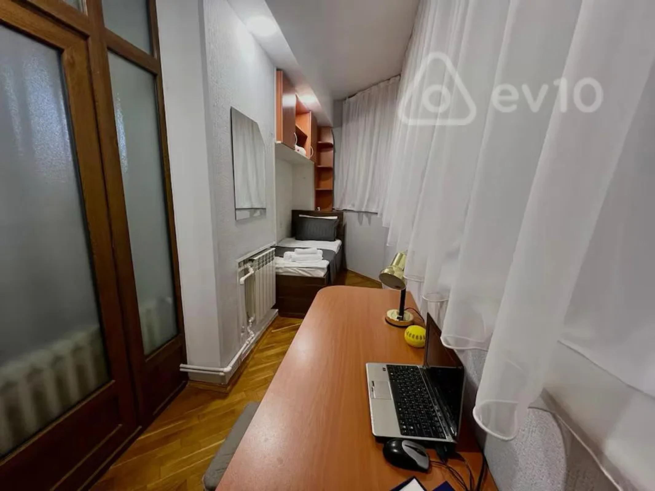 Kirayə verilir 3 otaqlı köhnə tikili 80 m²