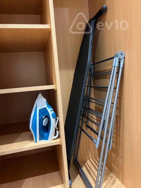 Kirayə verilir 3 otaqlı köhnə tikili 80 m²