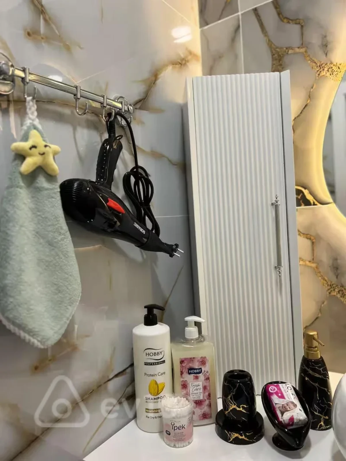 Kirayə verilir 3 otaqlı köhnə tikili 80 m²