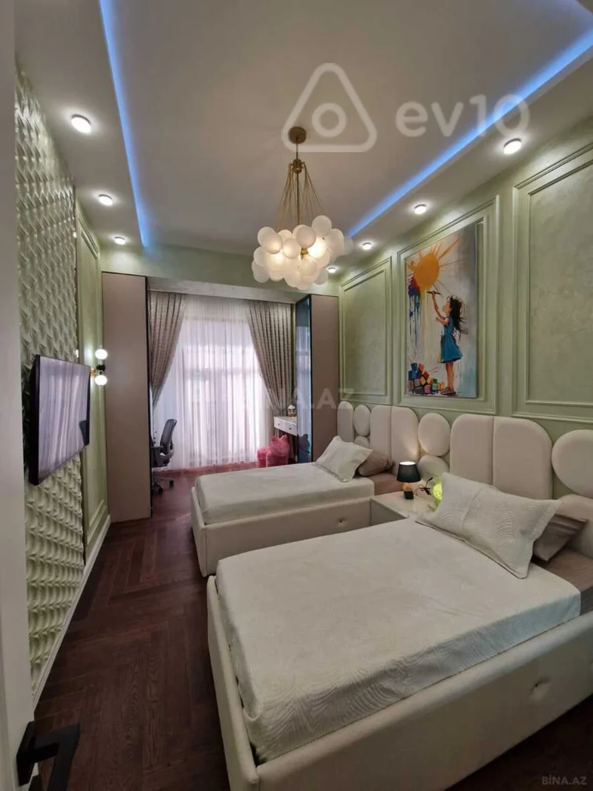 Kirayə verilir 4 otaqlı yeni tikili 191 m²