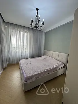 Kirayə verilir 2 otaqlı yeni tikili 70 m²