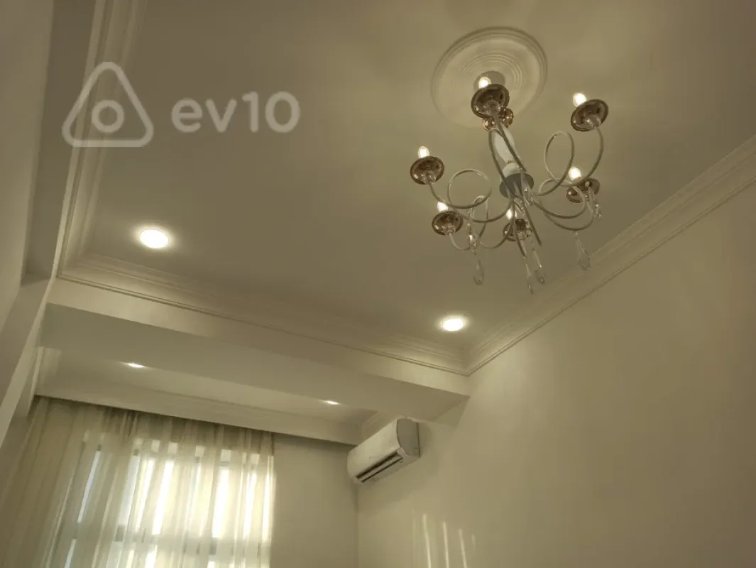 Kirayə verilir 1 otaqlı yeni tikili 35 m²