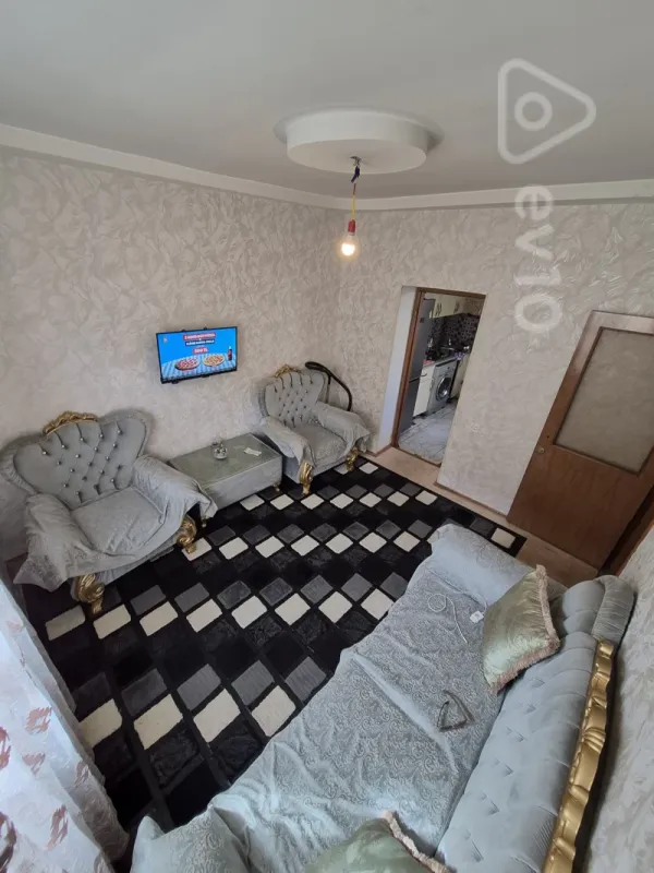 Satılır 2 otaqlı həyət evi 70 m²