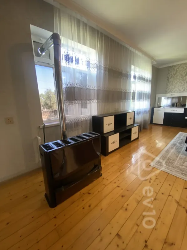 Satılır 3 otaqlı həyət evi 80 m²