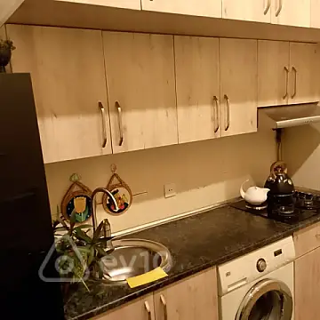 Kirayə verilir 1 otaqlı köhnə tikili 60 m²