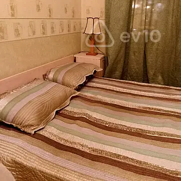 Kirayə verilir 1 otaqlı köhnə tikili 60 m²