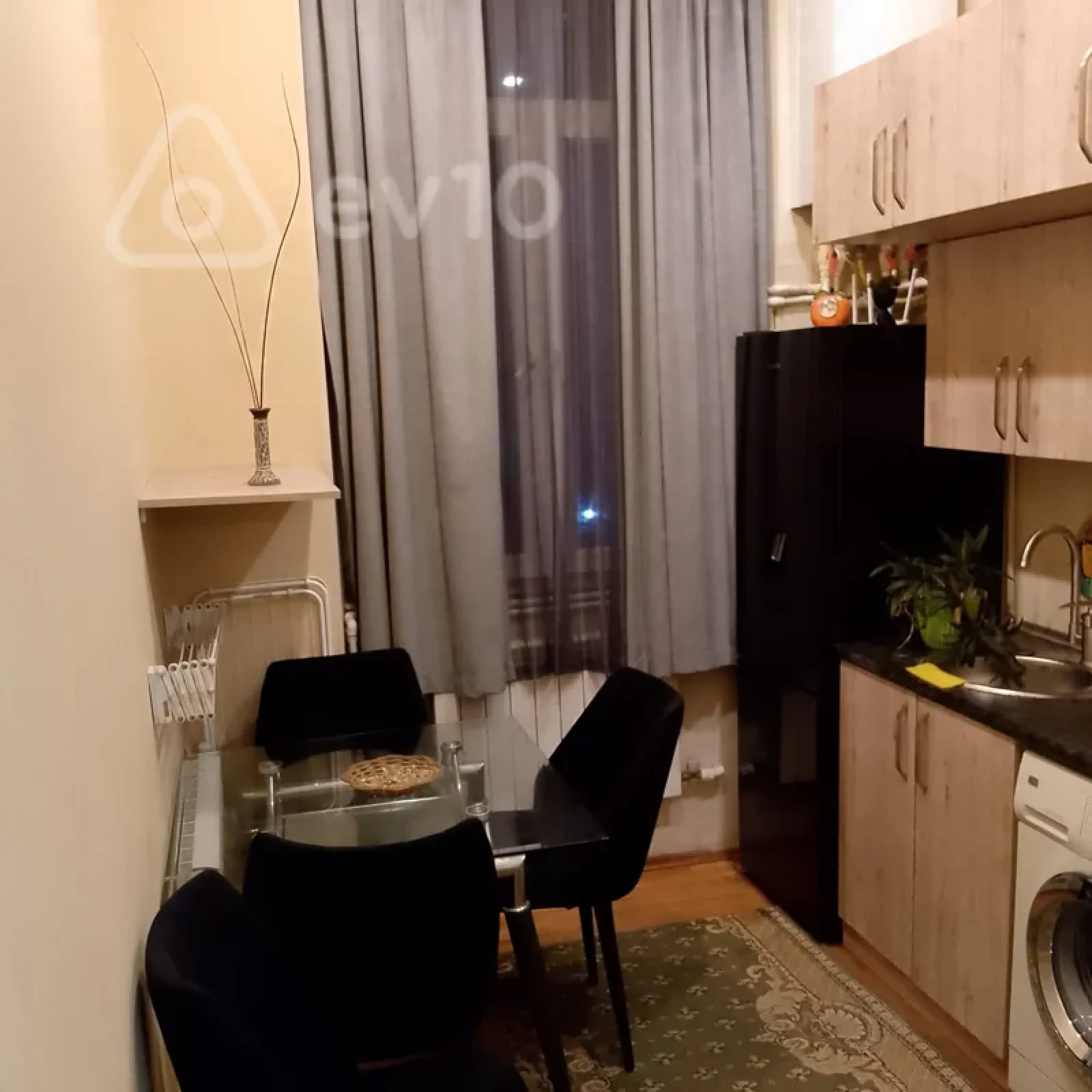 Kirayə verilir 1 otaqlı köhnə tikili 60 m²