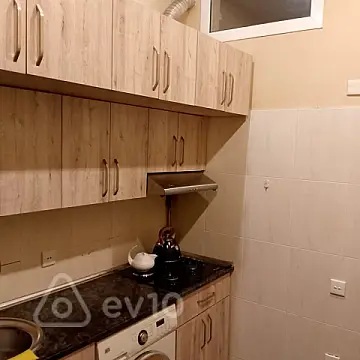 Kirayə verilir 1 otaqlı köhnə tikili 60 m²