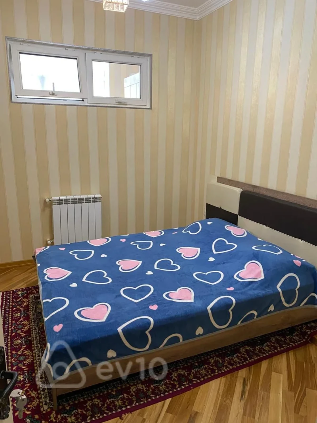 Kirayə verilir 2 otaqlı yeni tikili 70 m²