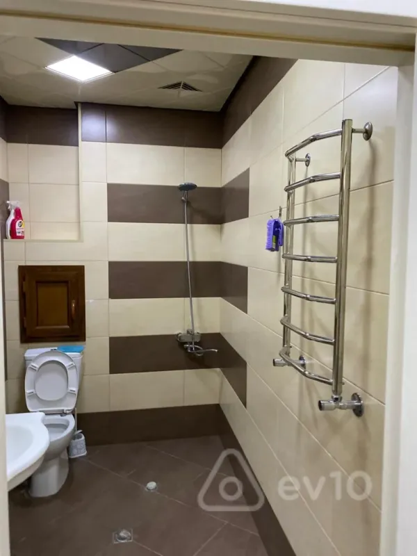 Kirayə verilir 2 otaqlı yeni tikili 70 m²