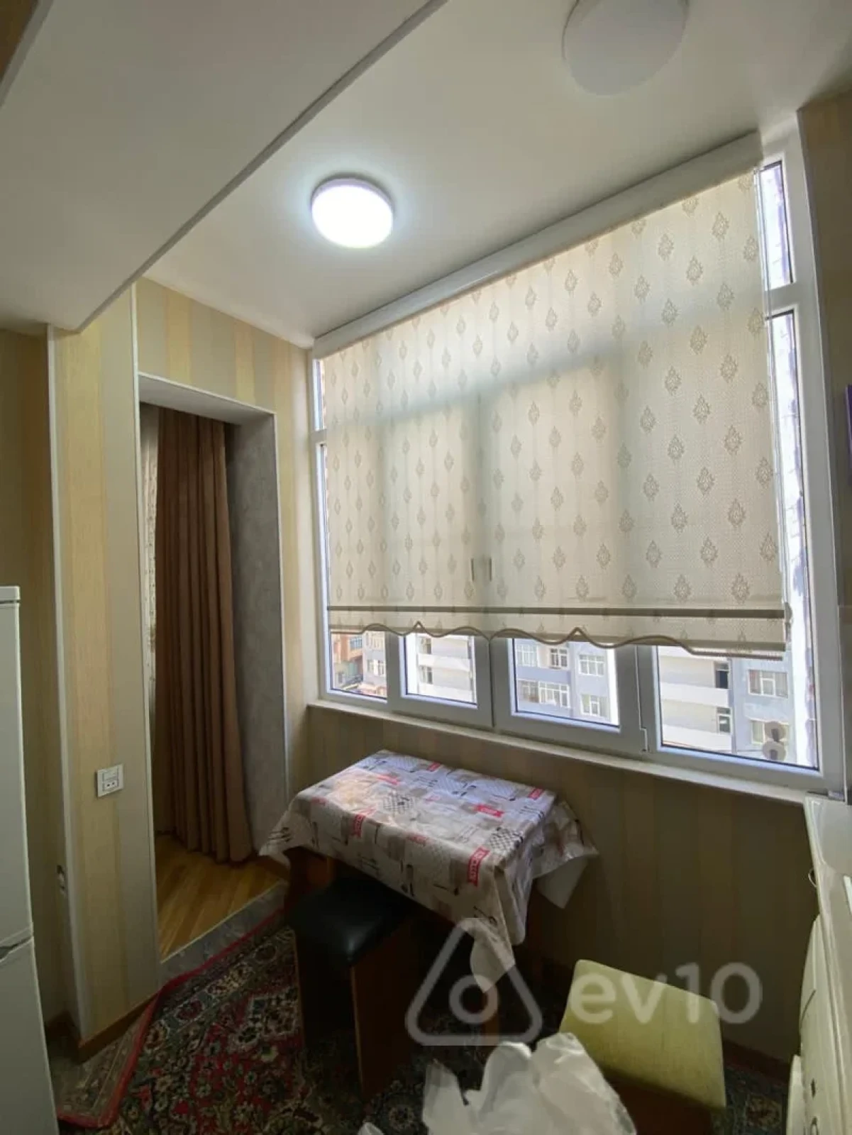 Kirayə verilir 2 otaqlı yeni tikili 70 m²