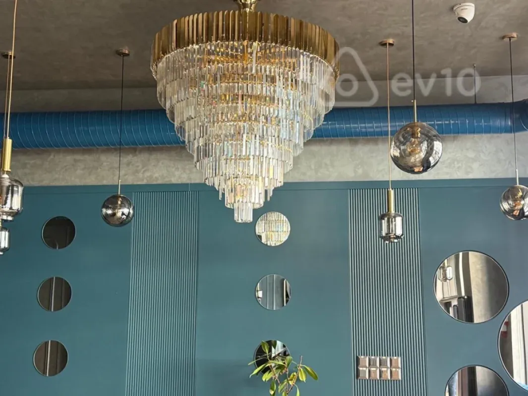 Kirayə verilir mənzil 200 m²