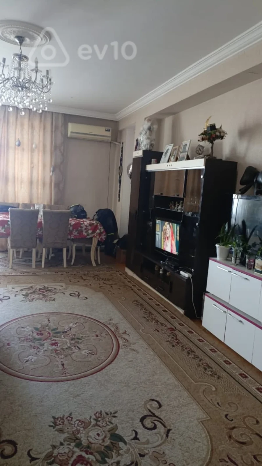 Kirayə verilir 3 otaqlı yeni tikili 120 m²