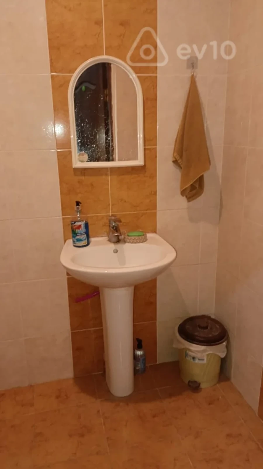 Kirayə verilir 3 otaqlı yeni tikili 120 m²