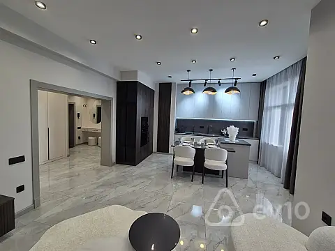 Kirayə verilir 3 otaqlı yeni tikili 130 m² — Bakı, Xətai 3 otaq 130.00 m²