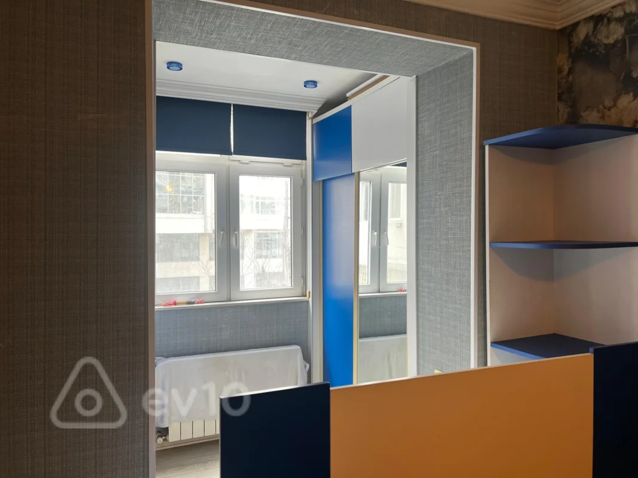 Kirayə verilir 3 otaqlı köhnə tikili 80 m²