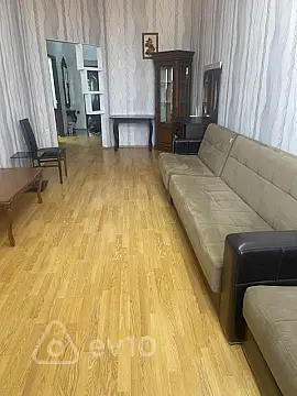 Kirayə verilir 2 otaqlı yeni tikili 70 m²