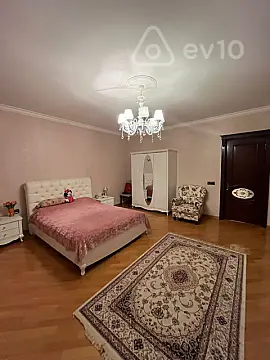 Satılır 4 otaqlı yeni tikili 225 m²