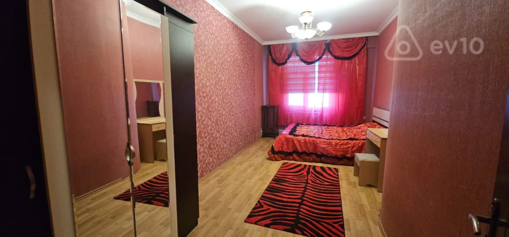 Kirayə verilir 2 otaqlı yeni tikili 87 m²