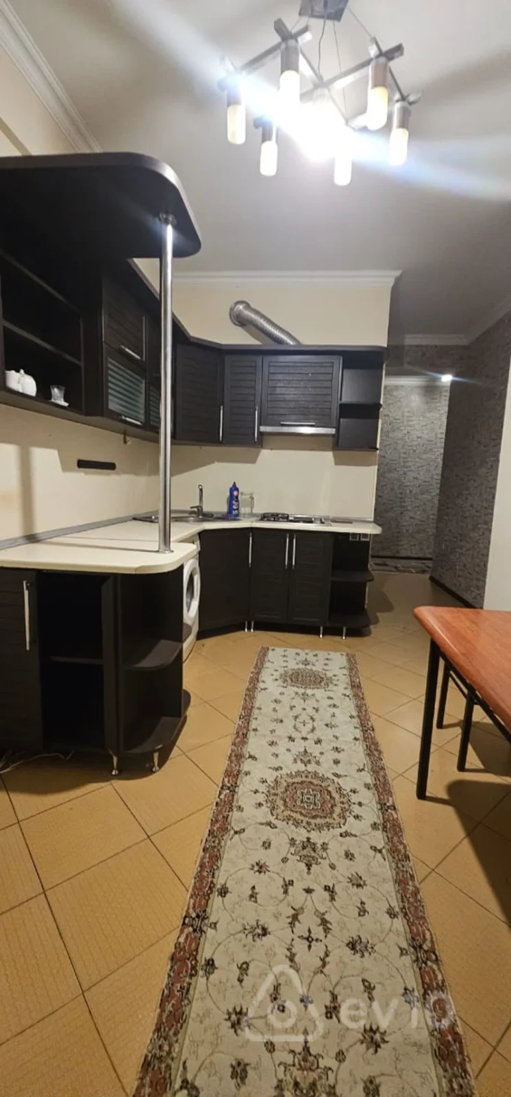 Kirayə verilir 2 otaqlı yeni tikili 87 m²