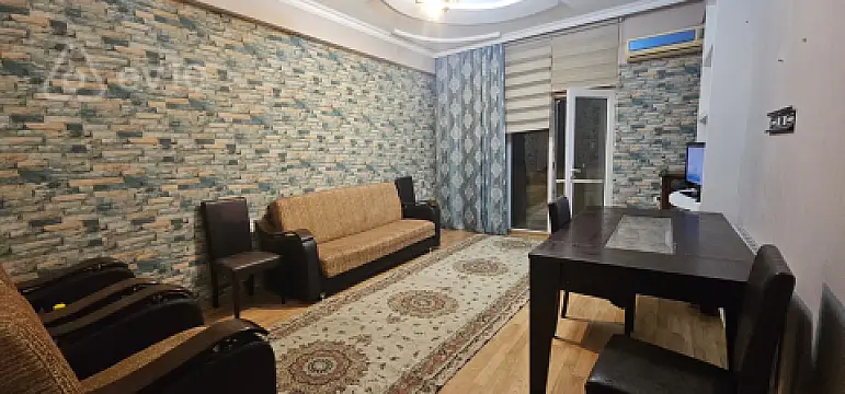 Kirayə verilir 2 otaqlı yeni tikili 87 m²