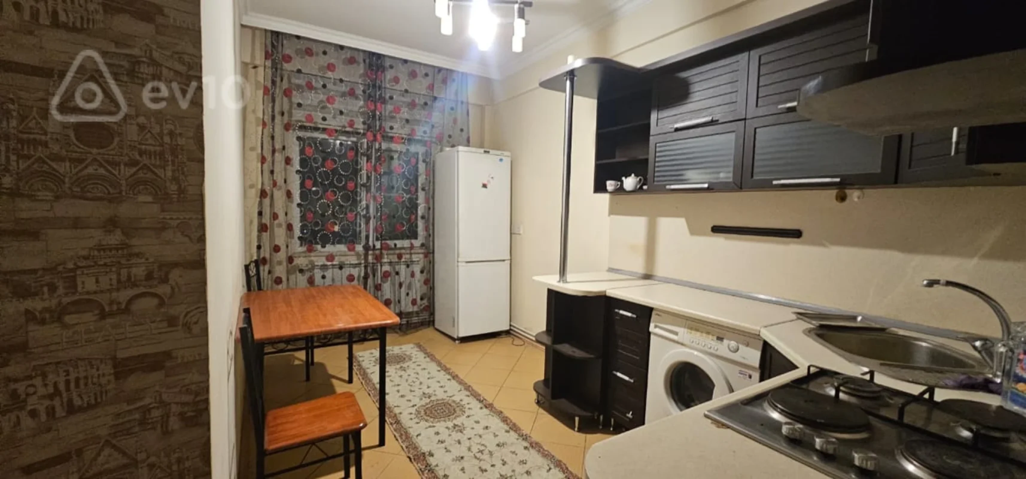 Kirayə verilir 2 otaqlı yeni tikili 87 m²