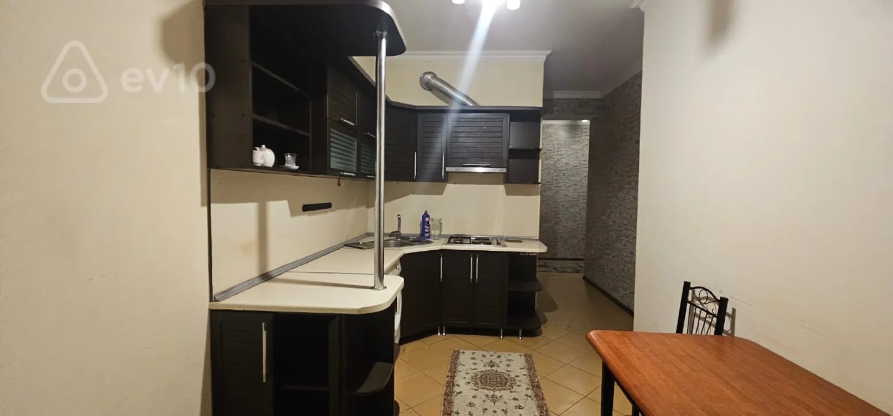 Kirayə verilir 2 otaqlı yeni tikili 87 m²
