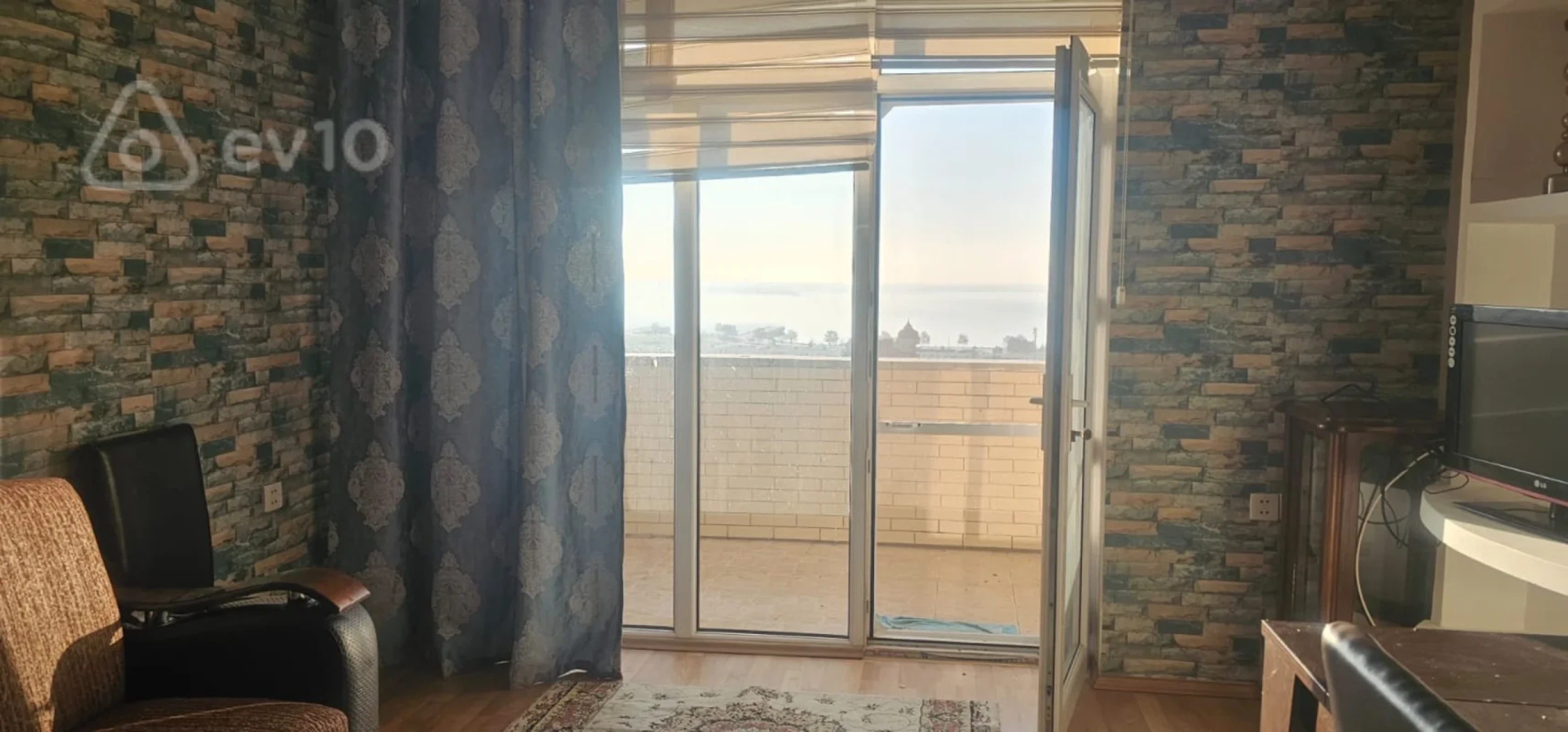 Kirayə verilir 2 otaqlı yeni tikili 87 m²