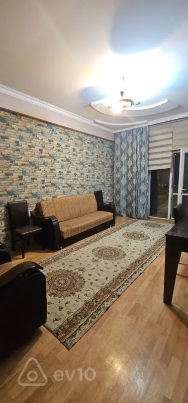 Kirayə verilir 2 otaqlı yeni tikili 87 m²