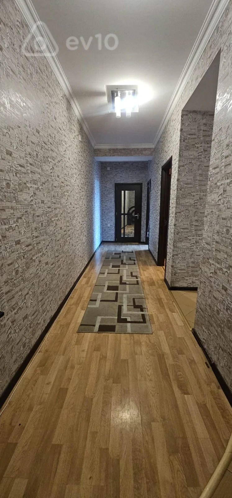 Kirayə verilir 2 otaqlı yeni tikili 87 m²