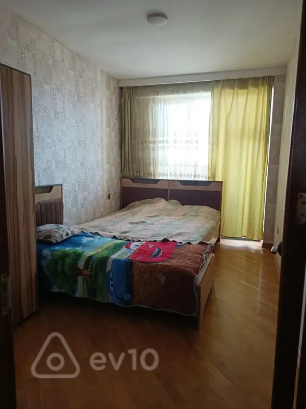 Kirayə verilir 2 otaqlı yeni tikili 96 m²